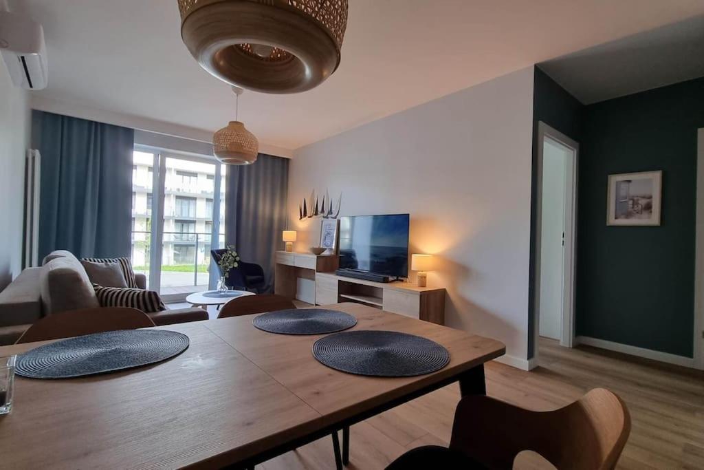 Wspanialy Apartament & Spa Nad Morzem Dziwnów Exteriér fotografie